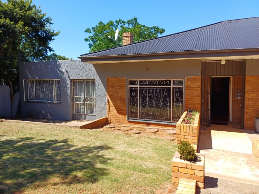 4 Bedroom Property for Sale in Westdene Free State